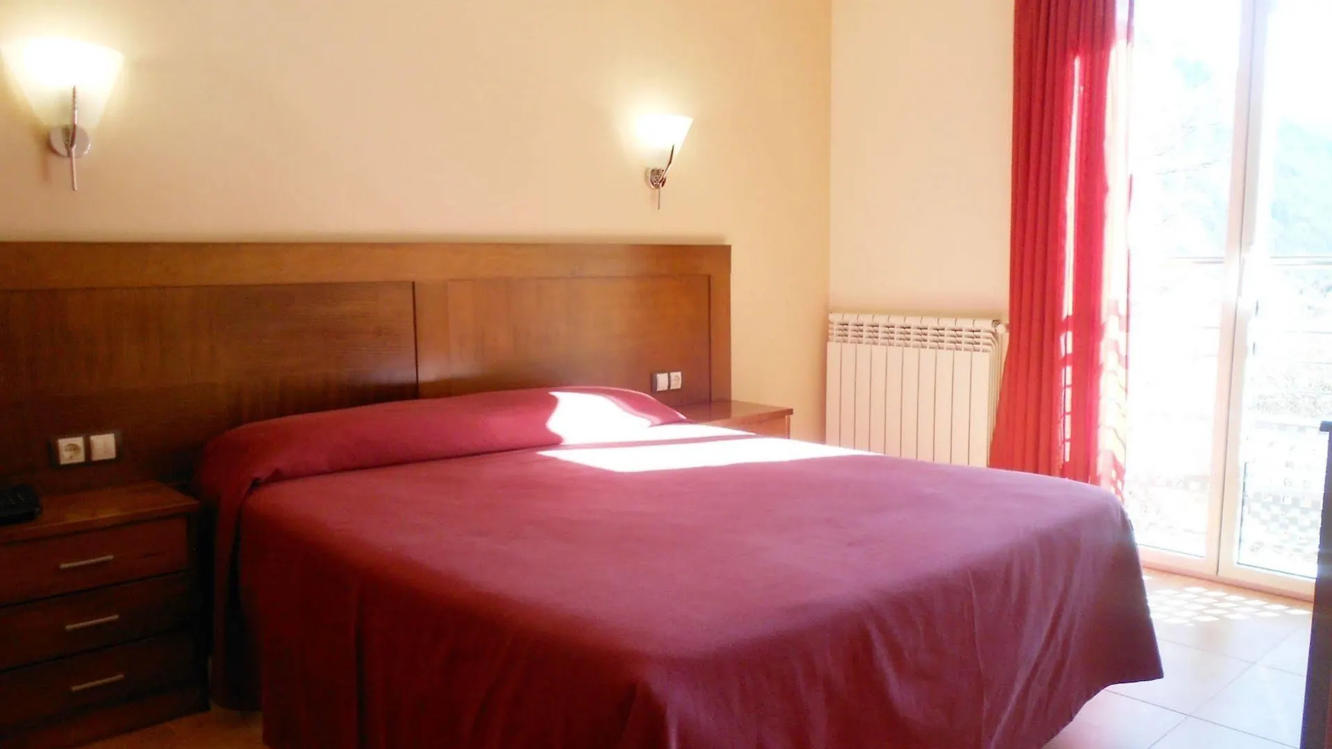 ***  Aparthotel Rialb El Serrat Andorra