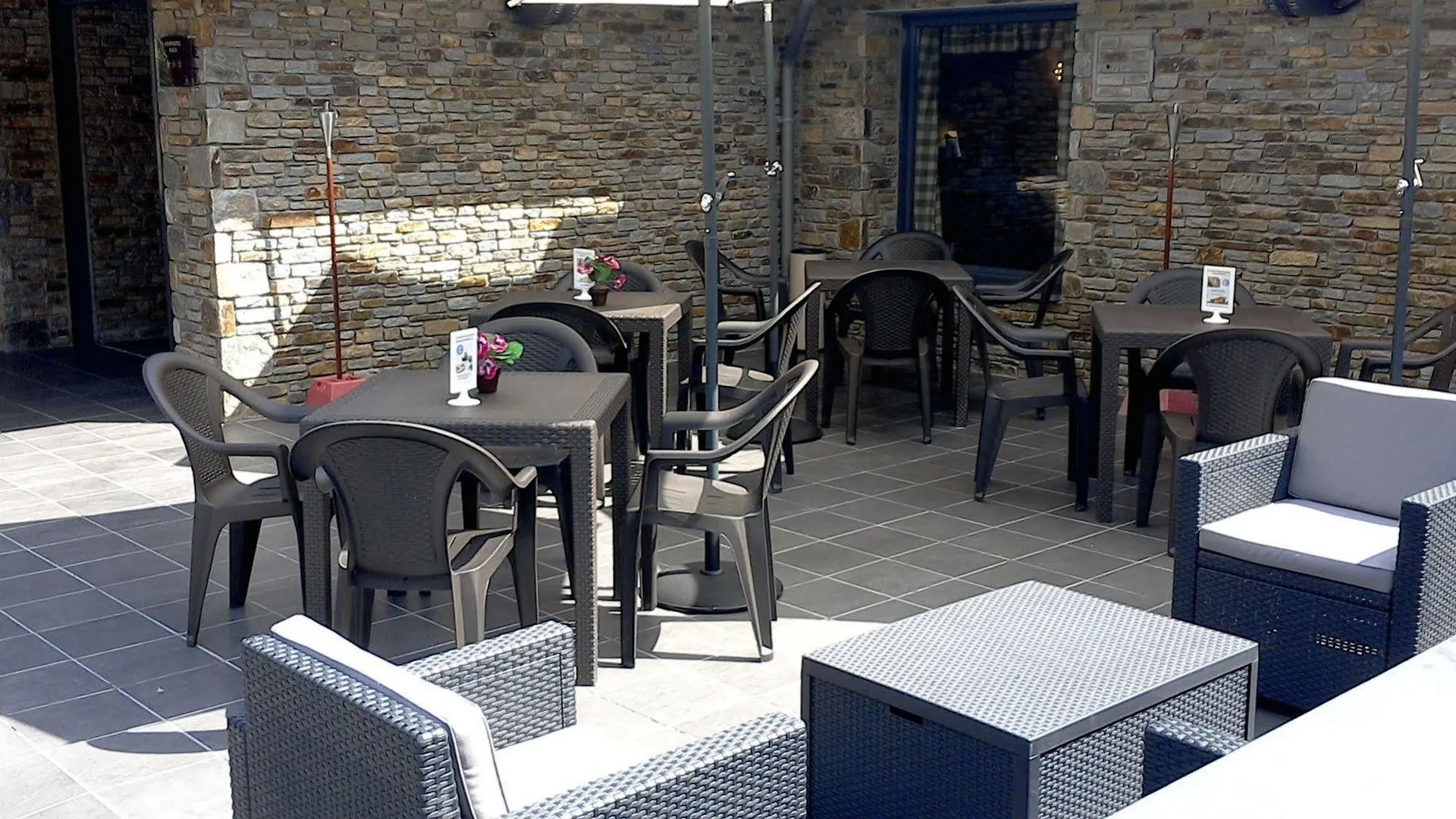 Aparthotel Rialb El Serrat 3*,